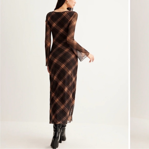 SOLD - Picture 4 of 13